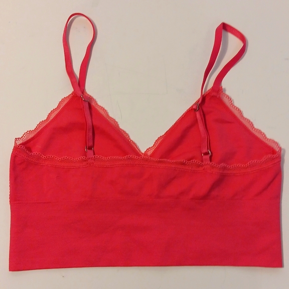 2 Victoria Secret bra S/P GREY AND PINK - Picture 3 of 7